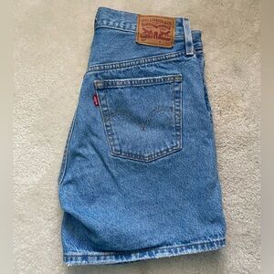 Levi’s 501 mid-rise jean shorts